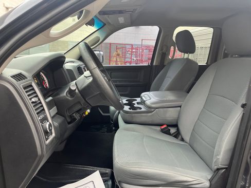 Used 2017 RAM 1500 Express image 12