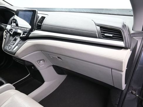 Used 2018 Honda Odyssey EX-L image 35