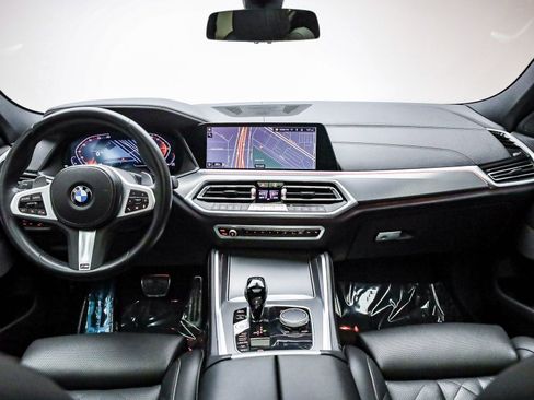Certified 2023 BMW X6 xDrive40i w/ M Sport Package image 13