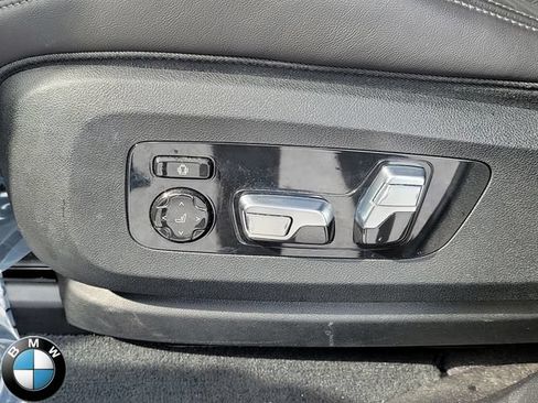Used 2023 BMW XM AWD/4WD image 23