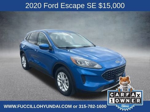 Used 2020 Ford Escape SE image 1