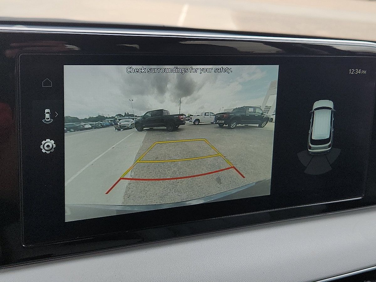 Used 2025 Hyundai Palisade SEL FWD image 9