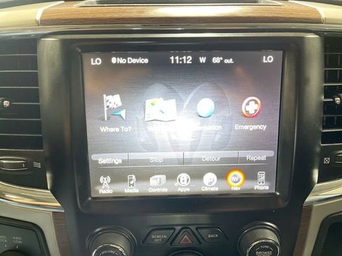 Used 2017 RAM 2500 Laramie w/ Convenience Group AWD/4WD image 19