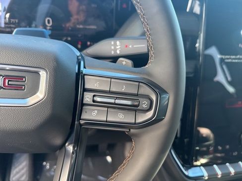 New 2025 GMC Yukon XL AT4 w/ AT4 Premium Plus Package image 18