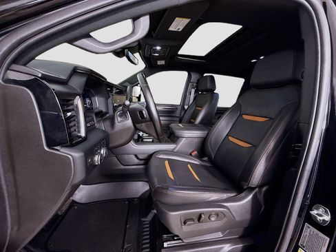 Used 2024 GMC Sierra 2500 AT4 w/ Technology Package image 22