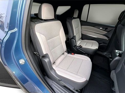 New 2026 Chevrolet Traverse LT w/ LPO, Floor Liner Package image 8