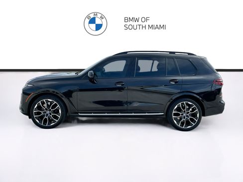 Certified 2025 BMW X7 xDrive40i w/ M Sport Package AWD/4WD image 4