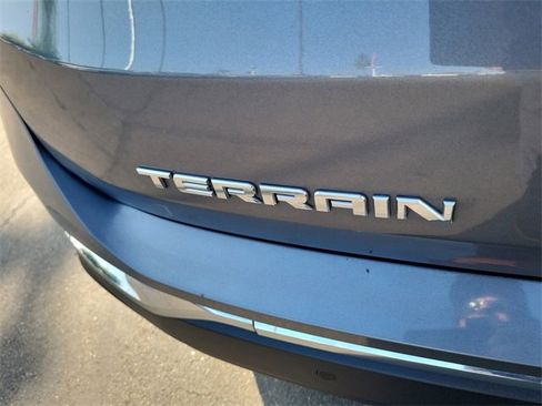 Used 2019 GMC Terrain SLT w/ Preferred Package image 21