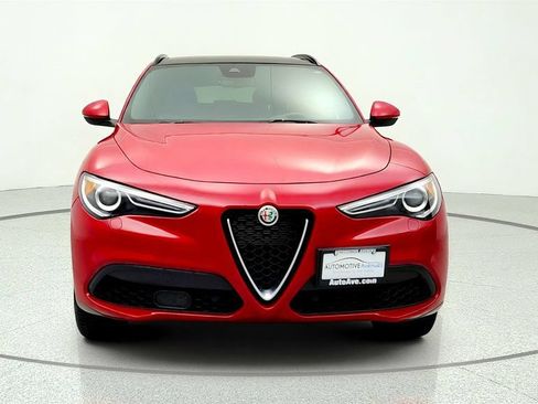 Used 2022 Alfa Romeo Stelvio Ti AWD/4WD image 2