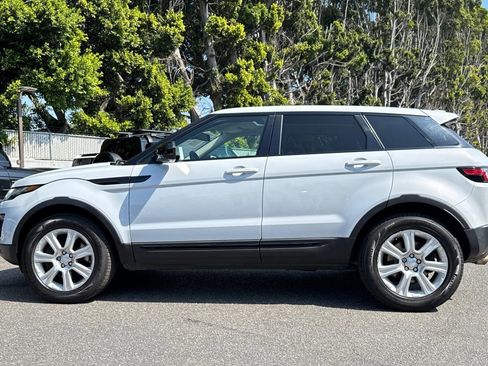Used 2017 Land Rover Range Rover Evoque SE Premium AWD/4WD image 2