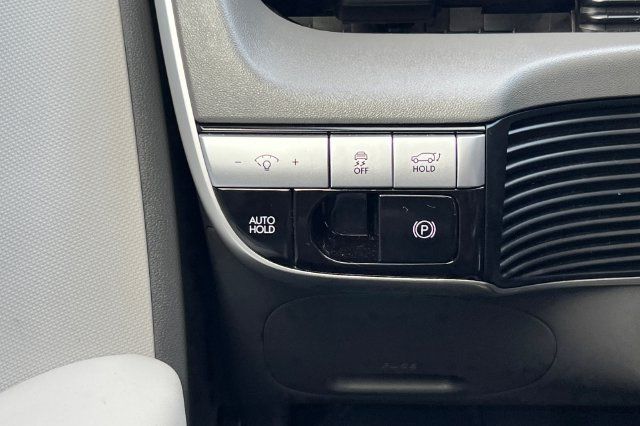 Certified 2024 Hyundai Ioniq 5 SEL RWD image 34