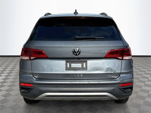 Used 2022 Volkswagen Taos S image 7