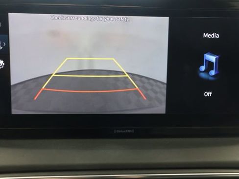 Used 2023 Hyundai Santa Fe SEL image 18