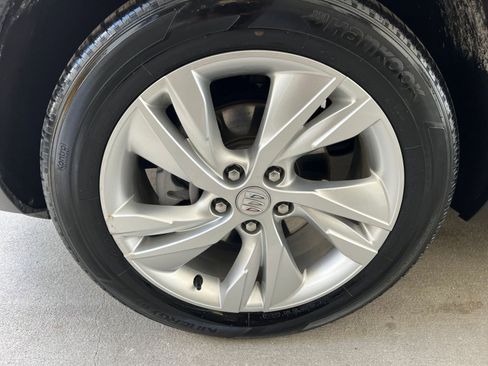 Used 2025 Buick Encore GX Preferred image 30