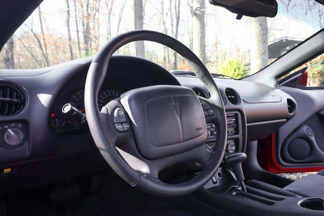 Used 1997 Pontiac Firebird Coupe w/ Opt Pkg RWD image 34