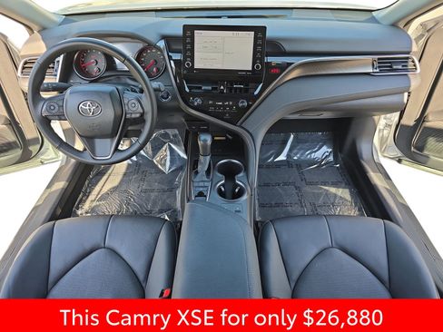 Used 2023 Toyota Camry XSE image 15