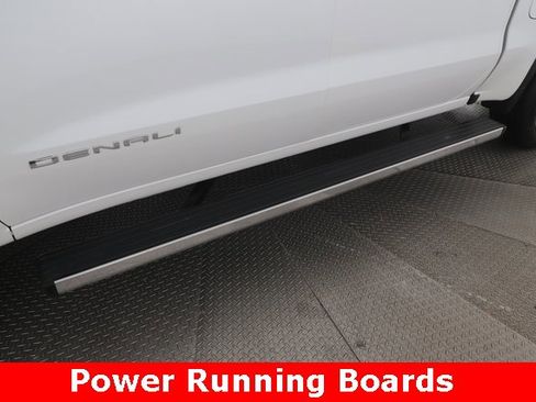 Used 2025 GMC Sierra 1500 Denali Ultimate image 16