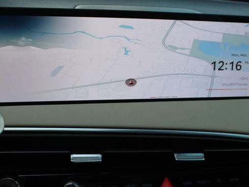 Used 2026 Genesis GV70 2.5T image 25