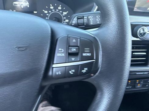 Certified 2022 Ford Escape SE image 28