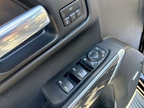 Used 2020 GMC Sierra 1500 AT4 w/ AT4 Premium Package image 13