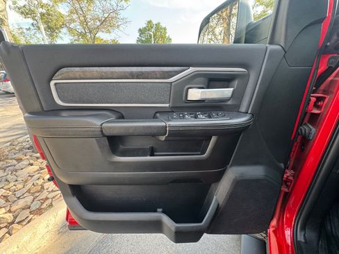 Used 2020 RAM 2500 Big Horn w/ Night Edition AWD/4WD image 22