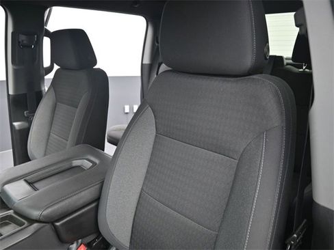 Used 2022 Chevrolet Silverado 1500 Custom image 12