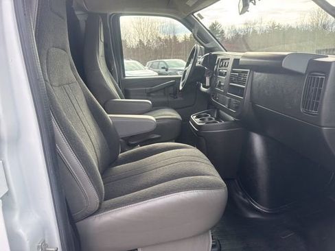 Used 2024 GMC Savana 2500 w/ Driver Convenience Package RWD image 29