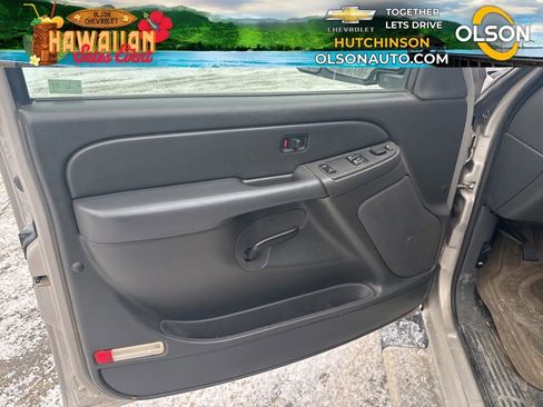 Used 2007 GMC Sierra 2500 SLE w/ Heavy-Duty Power Package image 18