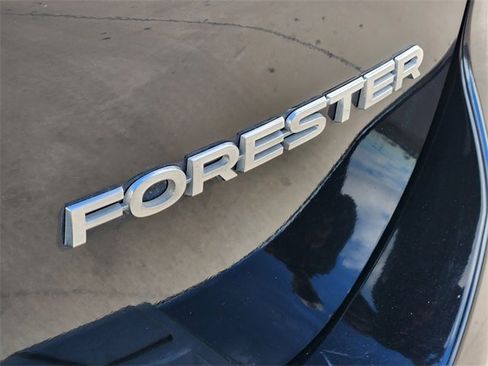 Certified 2021 Subaru Forester Limited image 10