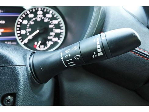 Used 2024 Nissan Sentra SR w/ SR Premium Package image 18