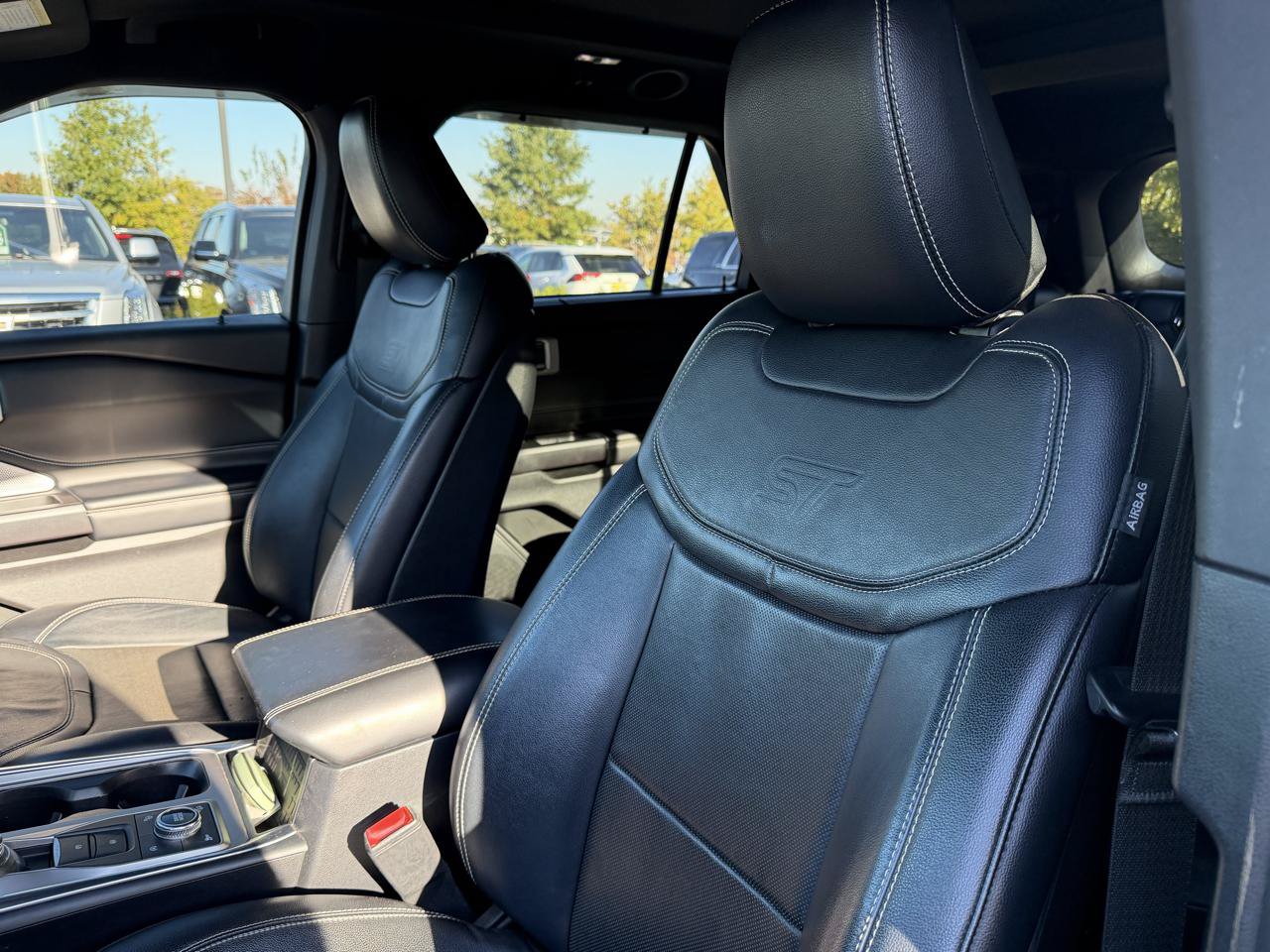 Used 2020 Ford Explorer ST w/ Premium Technology Package AWD/4WD image 11
