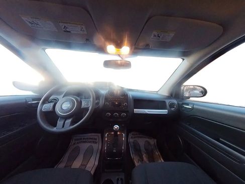 Used 2015 Jeep Compass Sport w/ Power Value Group FWD image 24