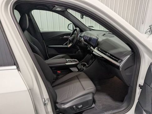 Used 2025 BMW X1 xDrive28i AWD/4WD image 27