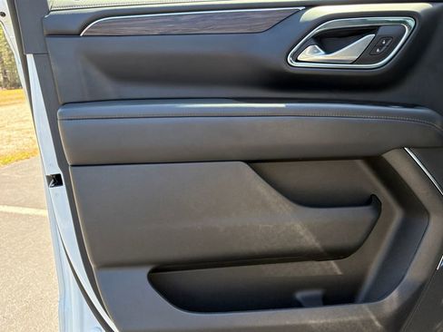 Used 2023 Chevrolet Tahoe LT image 13