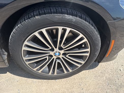 Used 2019 BMW 540i xDrive w/ Convenience Package AWD/4WD image 5