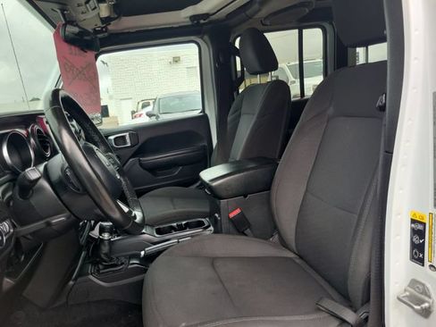 Used 2022 Jeep Wrangler Unlimited Sport AWD/4WD image 5