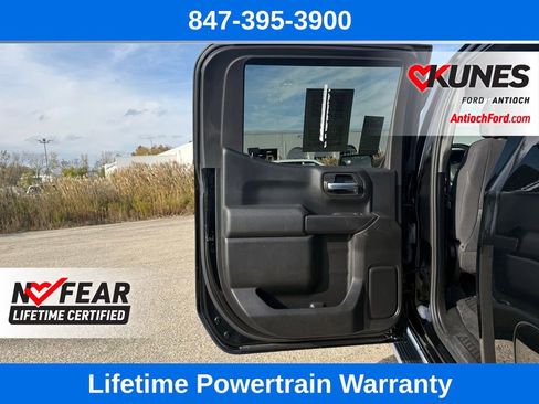 Used 2020 Chevrolet Silverado 1500 LT image 24