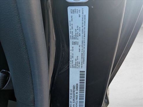 New 2026 Chrysler Pacifica Limited image 17