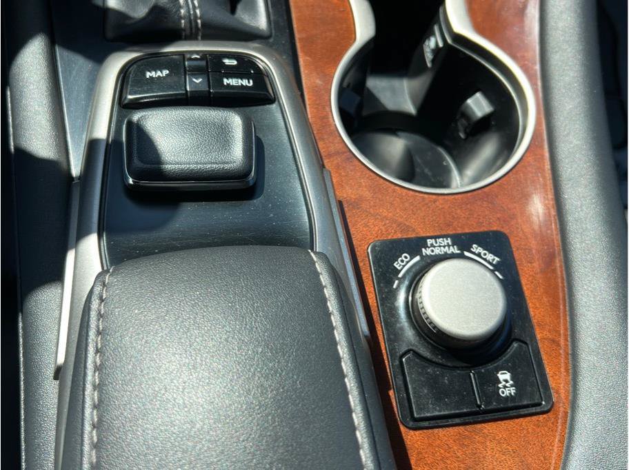 Used 2019 Lexus RX 350L FWD image 20