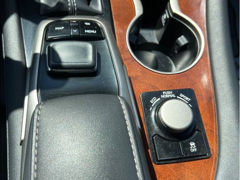 Used 2019 Lexus RX 350L FWD image 20