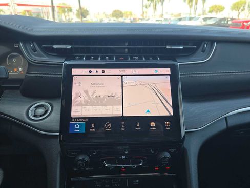 Used 2022 Jeep Grand Cherokee Limited RWD image 26
