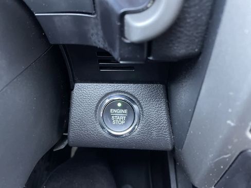 Used 2021 Ford Expedition Max XLT image 33