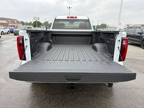 New 2026 GMC Sierra 3500 Pro AWD/4WD image 24