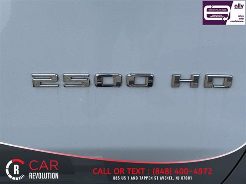 Used 2024 Chevrolet Silverado 2500 LT AWD/4WD image 9