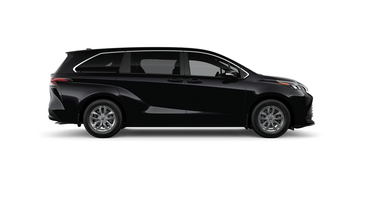 New 2026 Toyota Sienna LE FWD image 42