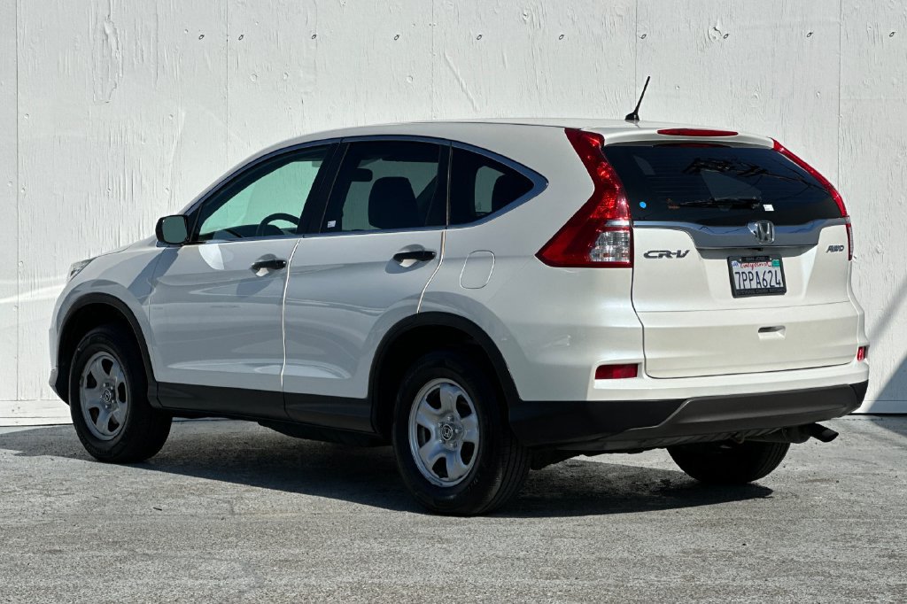 Used 2015 Honda CR-V LX image 5