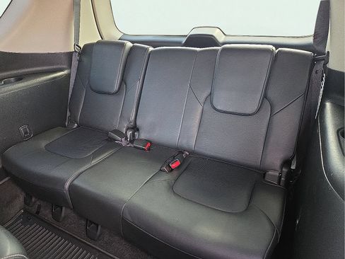 Used 2020 Nissan Armada Platinum w/ Captain's Chairs Package AWD/4WD image 11