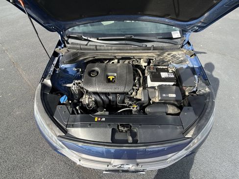 Used 2019 Hyundai Elantra SEL FWD image 25