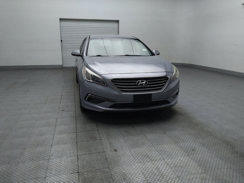 Used 2015 Hyundai Sonata SE w/ Option Group 09 FWD image 14