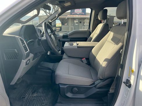 Used 2017 Ford F350 XLT image 23